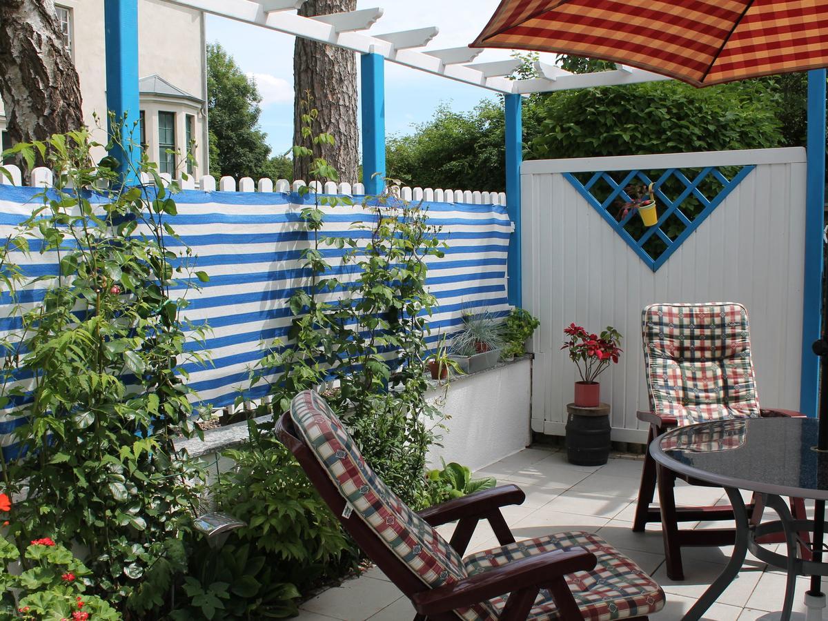 Attractive Bungalow In Damshagen Near The Sea Екстериор снимка
