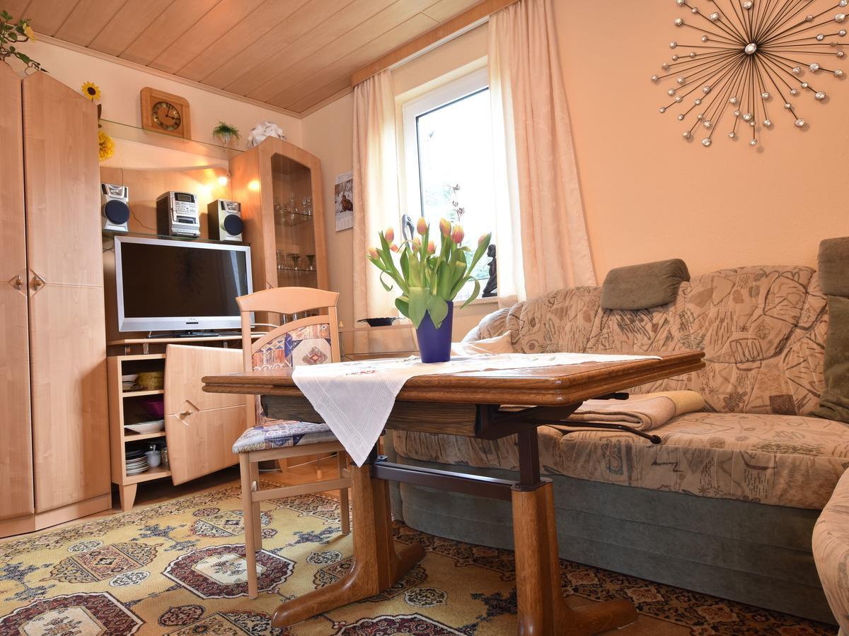 Attractive Bungalow In Damshagen Near The Sea Екстериор снимка